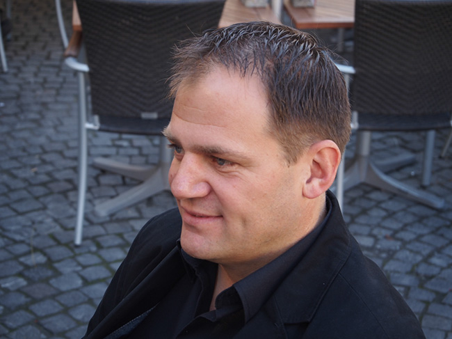 %_tempFileNamemarilou%20012%