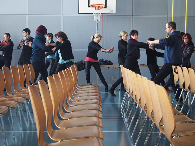 %_tempFileNameZeneggen%20%20(7)%