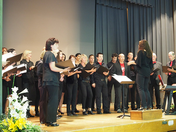 %_tempFileNamePfarreifest%20(4)%