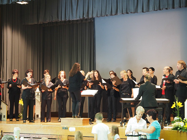 %_tempFileNamePfarreifest%20(6)%